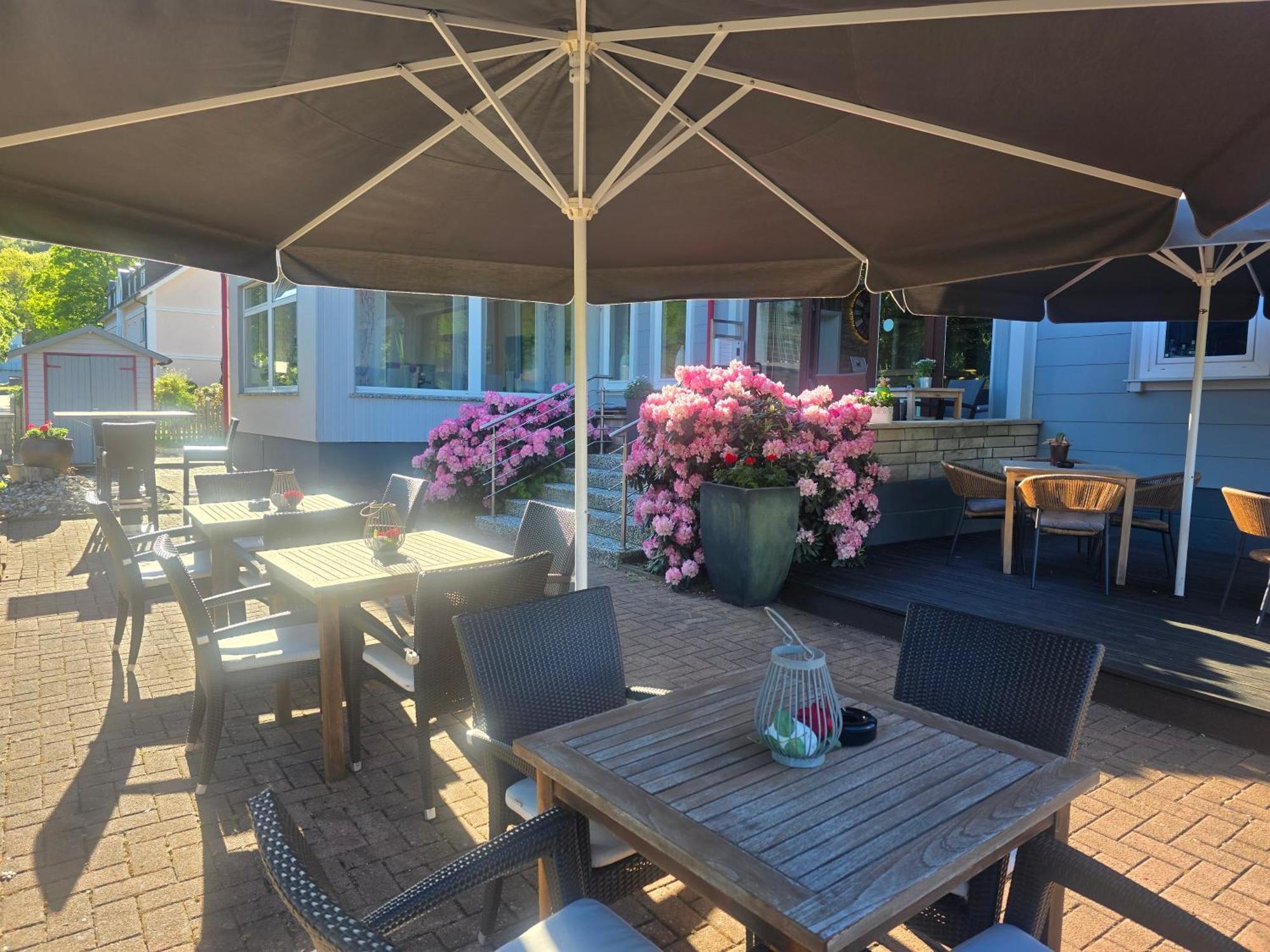 Am Kurpark 3* Бад-Лаутерберг