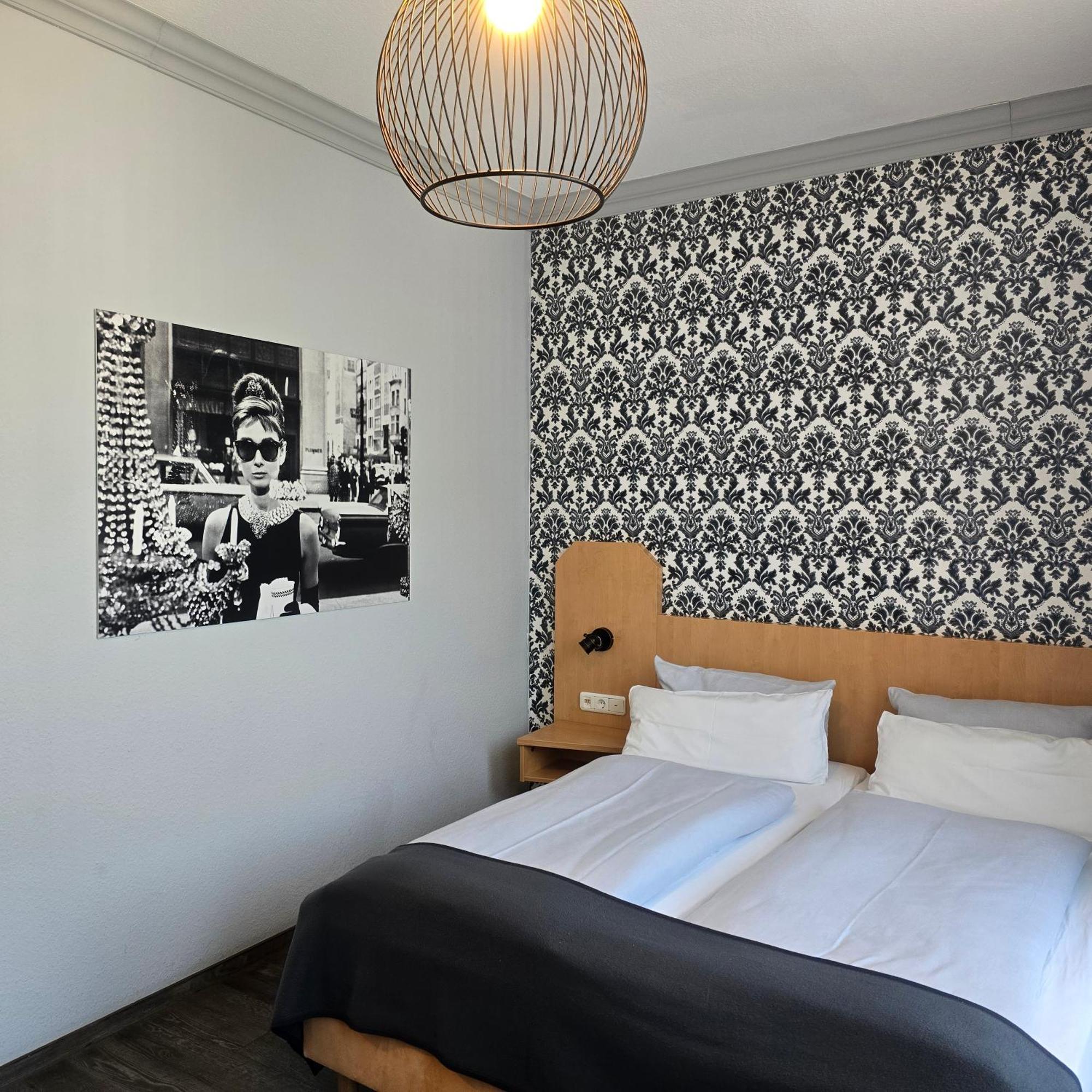 Am Kurpark 3* Бад-Лаутерберг